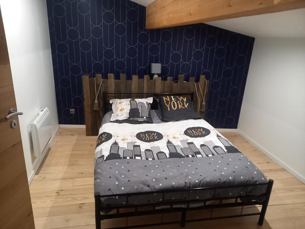Cosy-Loft Industriel , Jacuzzi , Wifi , 6 Personnes Max Villa Aigues-Vives  Exteriör bild