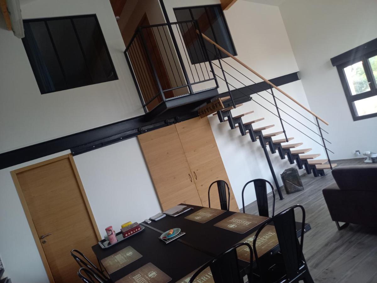 Cosy-Loft Industriel , Jacuzzi , Wifi , 6 Personnes Max Villa Aigues-Vives  Exteriör bild